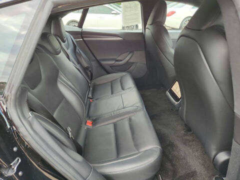 2021 Tesla Model S Plaid