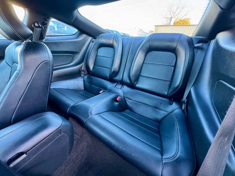 2016 Ford Mustang EcoBoost Premium