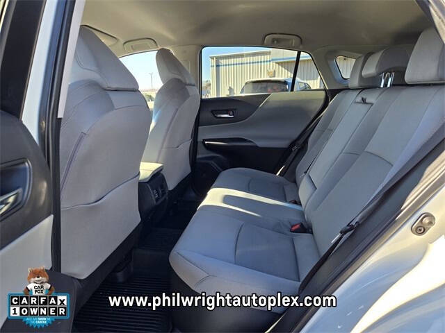 2022 Toyota Venza LE