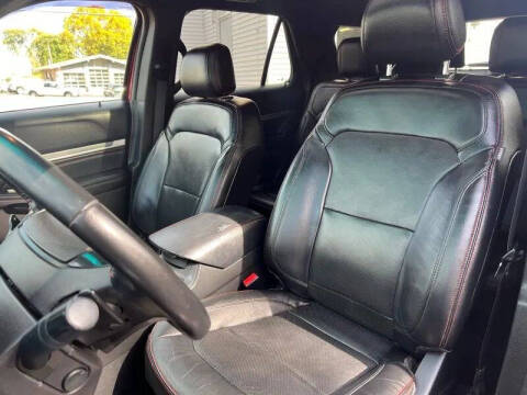 2016 Ford Explorer Sport