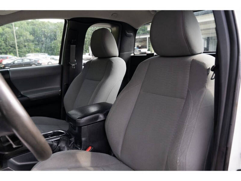 2017 Toyota Tacoma SR5