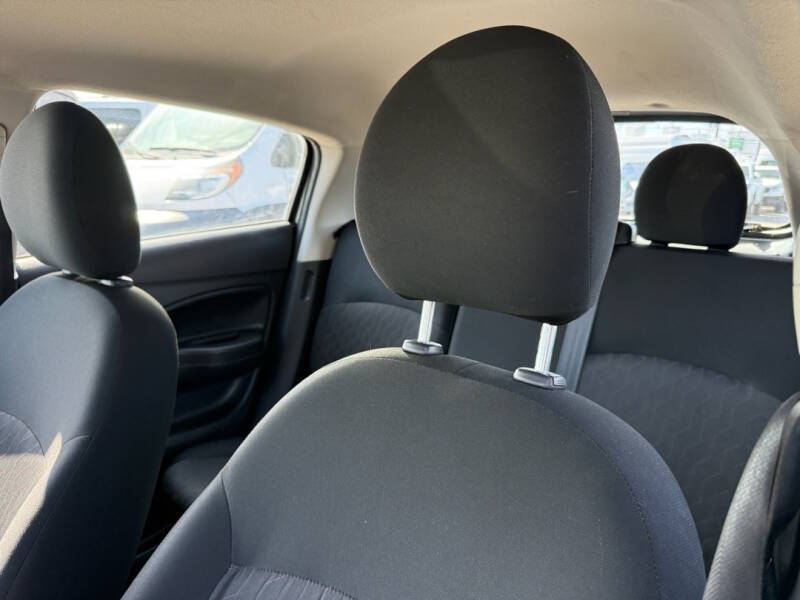 2021 Mitsubishi Mirage ES