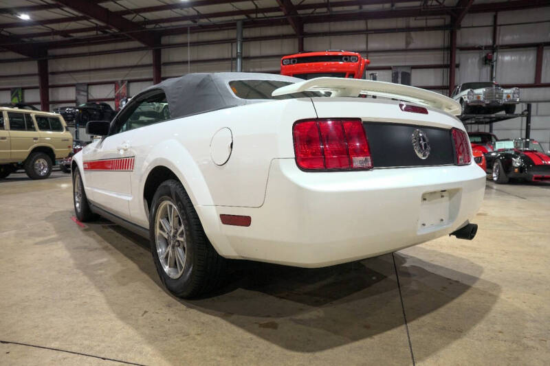 2005 Ford Mustang V6 Premium