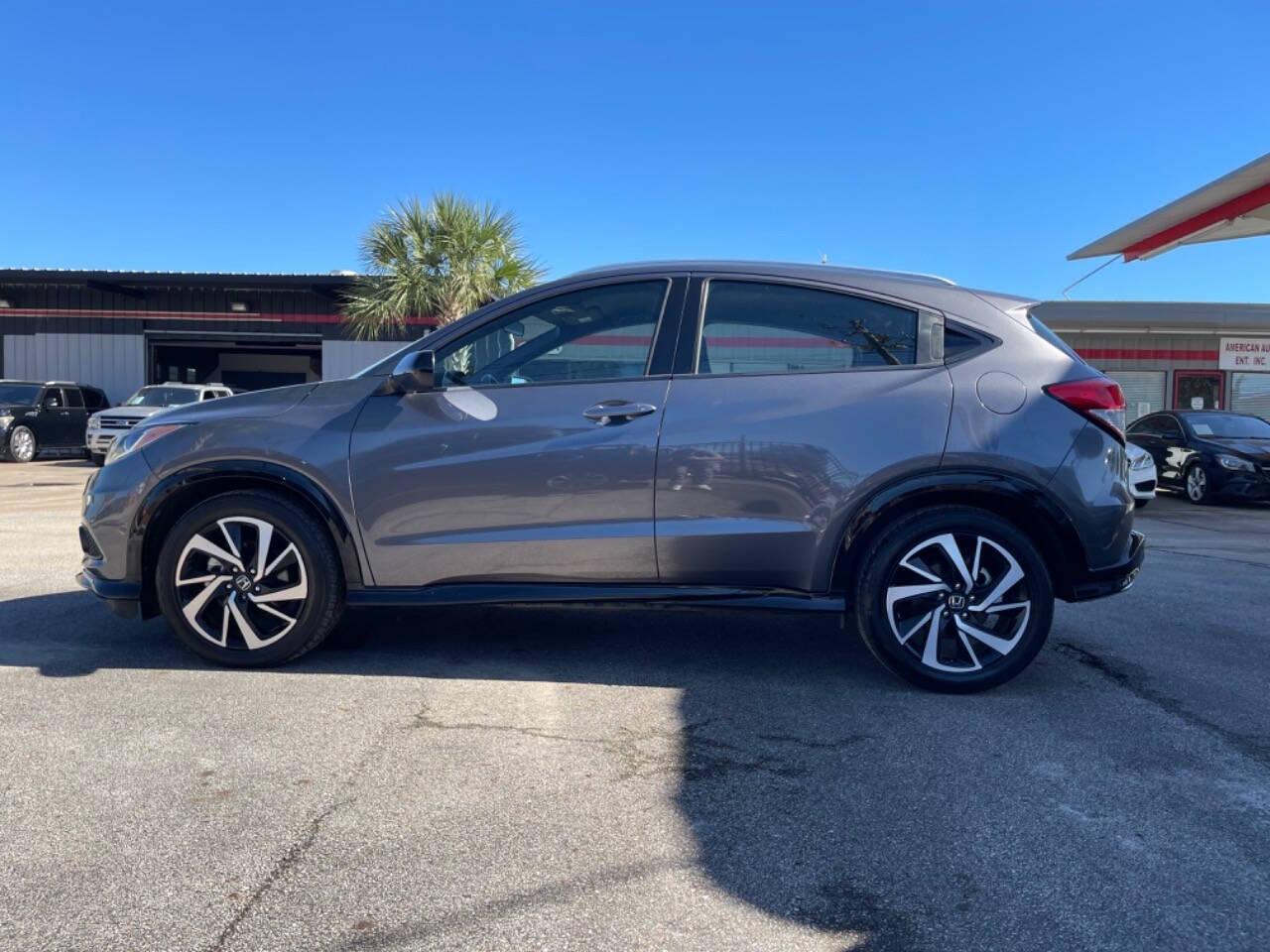 2019 Honda HR-V for sale at SMART CHOICE AUTO in Pasadena, TX