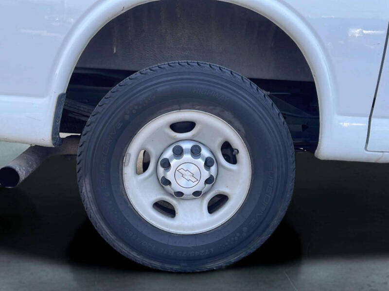 2017 Chevrolet Express 2500