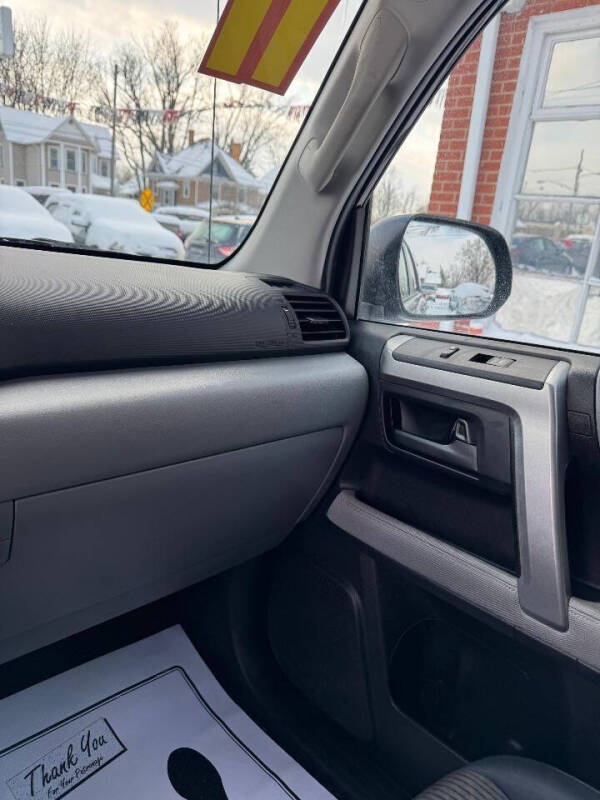 2011 Toyota 4Runner SR5