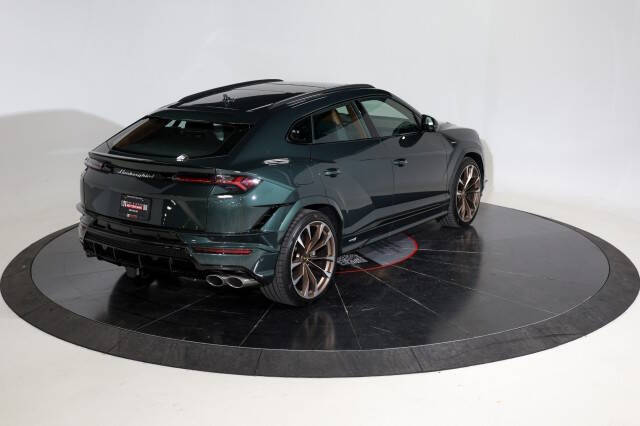 2024 Lamborghini Urus S