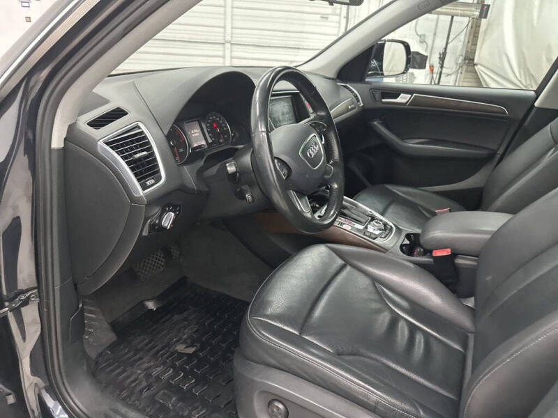 2017 Audi Q5 2.0T quattro Premium