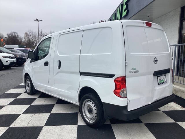 2021 Nissan NV200 S