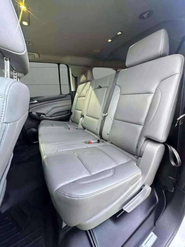 2018 Chevrolet Suburban LT