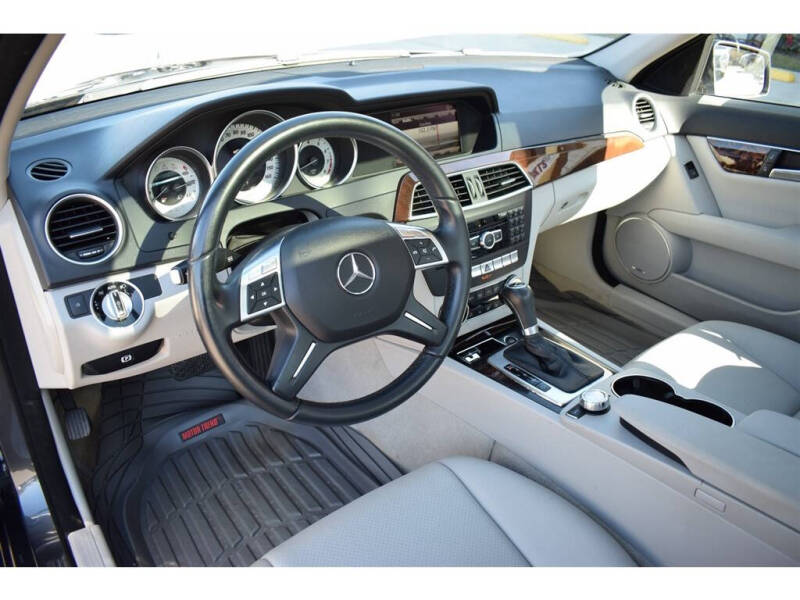2014 Mercedes-Benz C-Class C 250 Sport