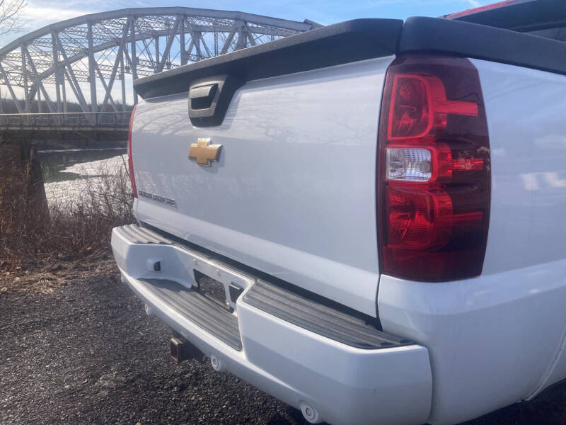2012 Chevrolet Avalanche LT