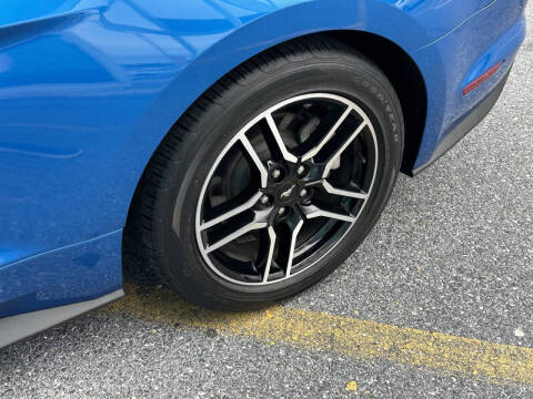 2021 Ford Mustang EcoBoost