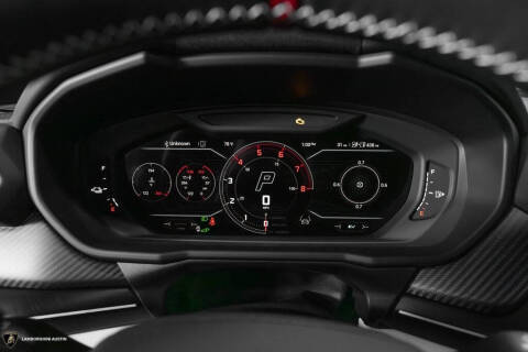 2025 Lamborghini Urus SE