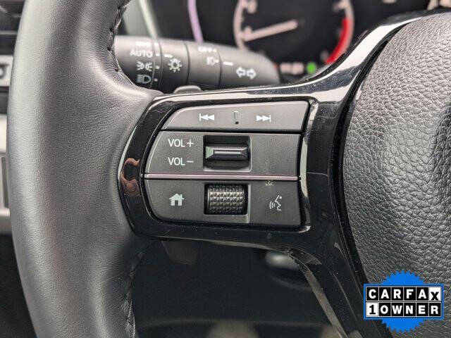 2023 Honda Pilot EX-L w/Rear Captain's Chairs