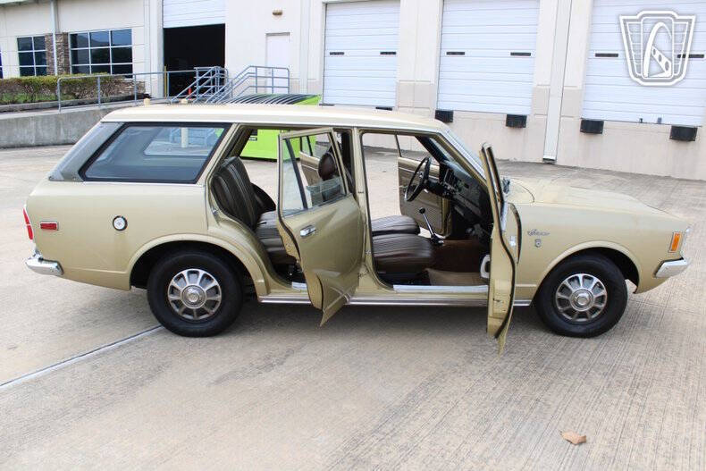 1973 Toyota Corona