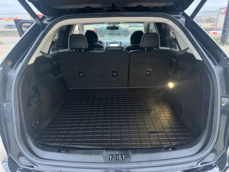 2017 Ford Edge Titanium