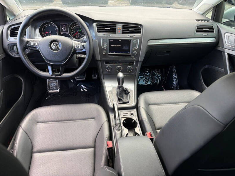2017 Volkswagen Golf Alltrack