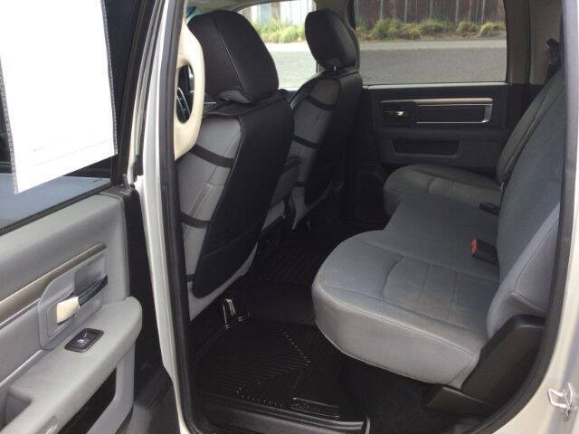 2013 RAM 1500 SLT