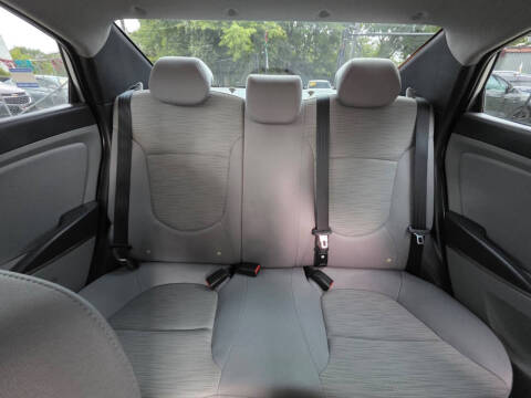 2017 Hyundai Accent Value Edition