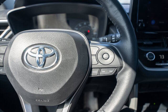 2024 Toyota Corolla Cross LE