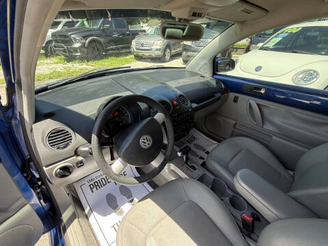 2008 Volkswagen New Beetle S