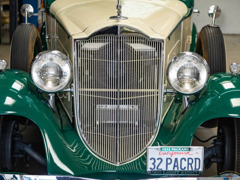 1932 Packard Light Eight