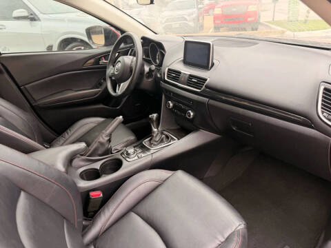 2015 Mazda MAZDA3 i Grand Touring