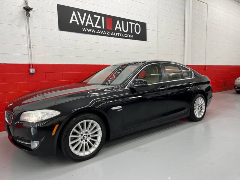 2011 BMW 5 Series for sale at AVAZI AUTO GROUP LLC in Gaithersburg MD