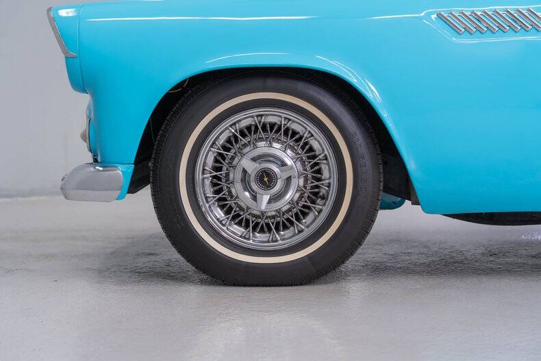 1956 Ford Thunderbird