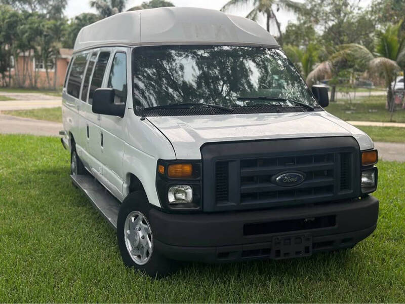 2014 Ford E-Series