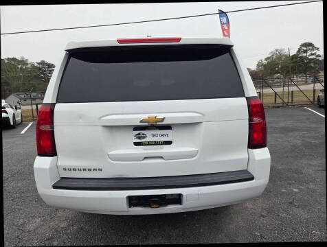 2017 Chevrolet Suburban LT