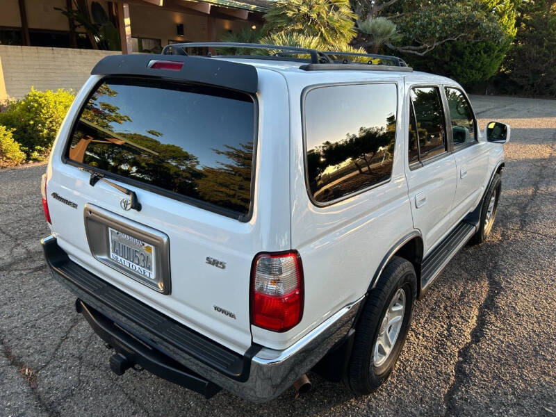 2002 Toyota 4Runner SR5