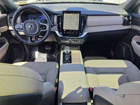 2026 Volvo XC90 B6 Plus 7P