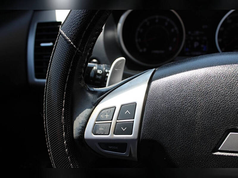 2010 Mitsubishi Outlander SE