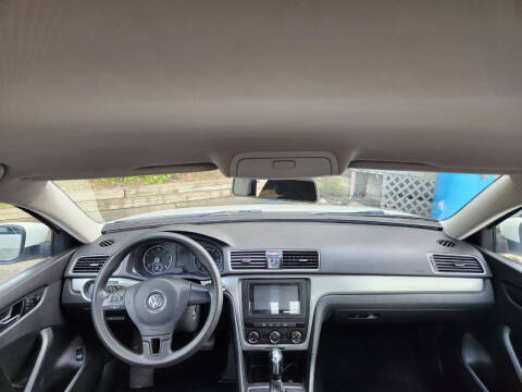 2013 Volkswagen Passat S PZEV