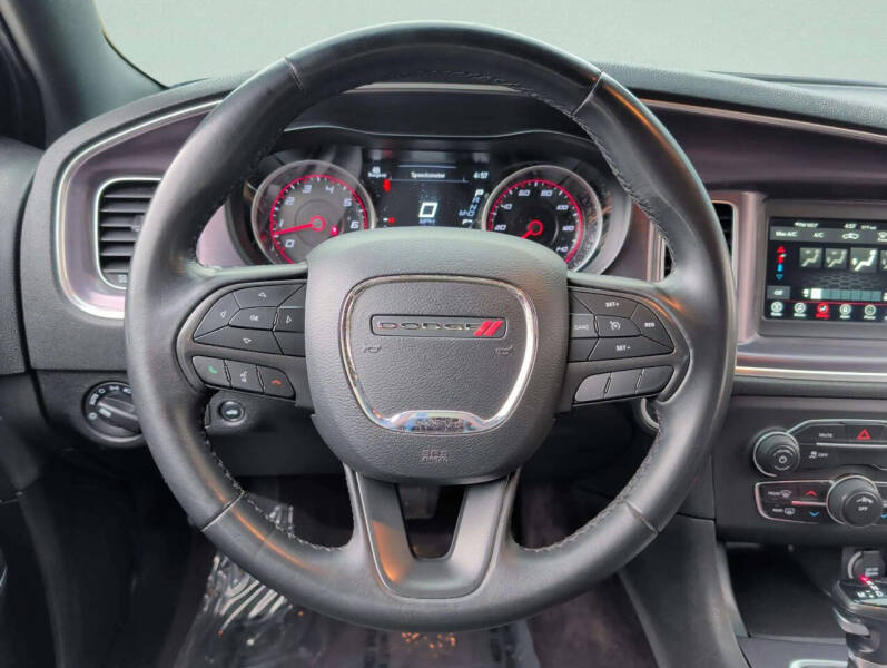 2018 Dodge Charger SXT