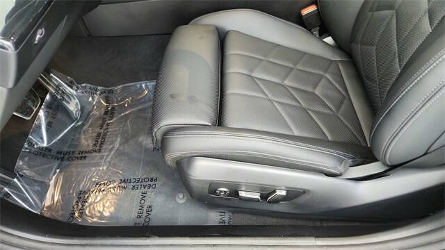 2025 BMW i5 eDrive40