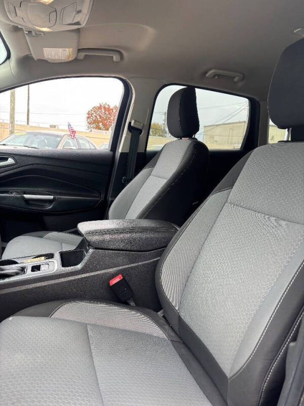 2019 Ford Escape SE