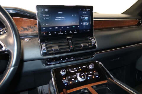 2024 Lincoln Navigator L Black Label