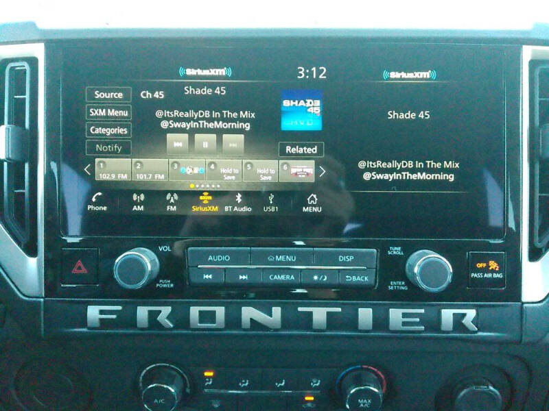 2026 Nissan Frontier SV