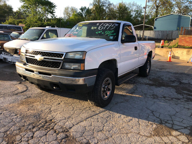 2006 Chevrolet Silverado 1500 for sale at Kneezle Auto Sales in Saint Louis MO