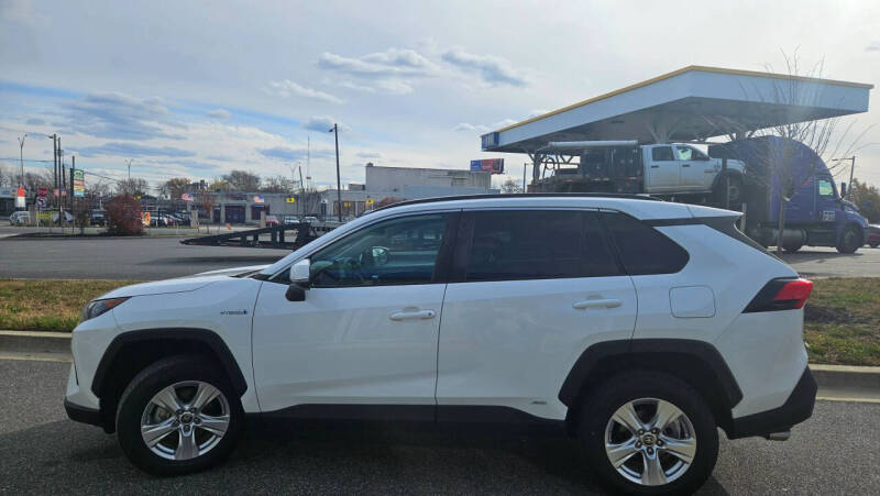 2021 Toyota RAV4 Hybrid LE