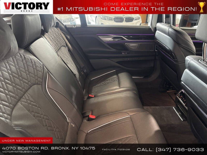 2022 BMW 7 Series 745e xDrive