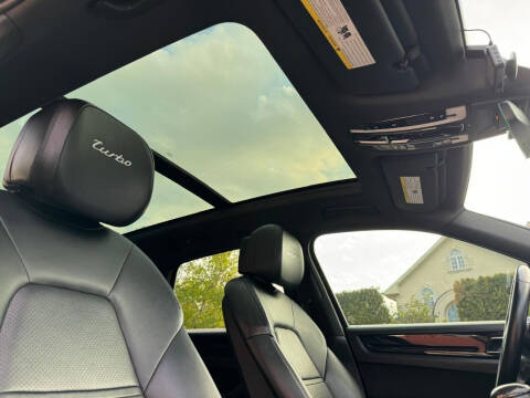 2019 Porsche Cayenne S