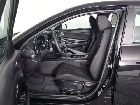 2023 Hyundai Elantra Hybrid Blue