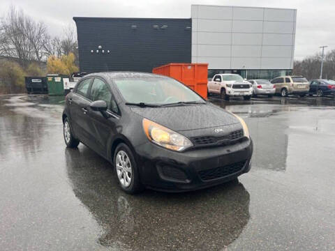 2013 Kia Rio 5-Door LX