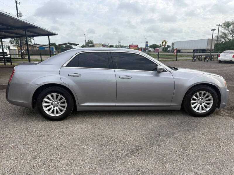 2014 Chrysler 300