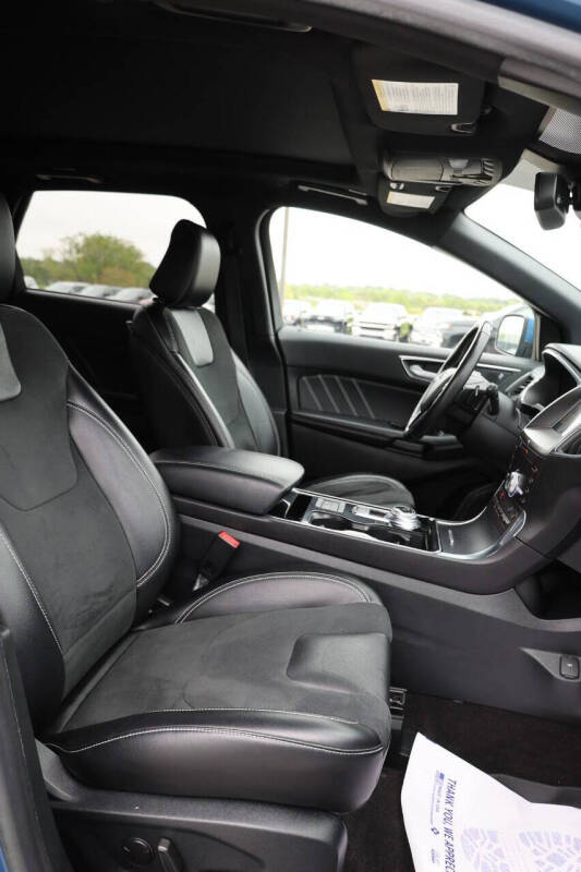 2020 Ford Edge ST