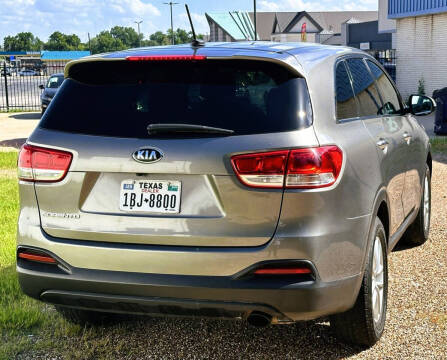 2018 Kia Sorento LX